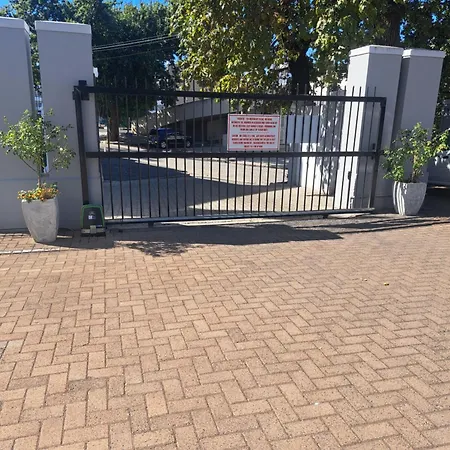 The Silhouette Apartment Paarl Exterior photo
